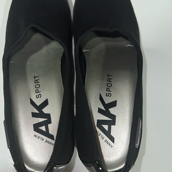 Anne Klein Sport Soft Wedges Size 7 - Picture 13 of 13